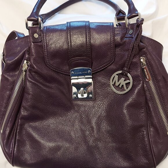 Michael Kors Jenna Large Tote - Picture 1 of 9
